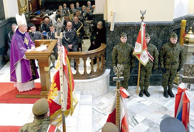 ▲	Mszy św. przewodniczył bp Marek Solarczyk.