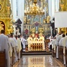 Biskup łowicki zaprasza wszystkich diecezjan  na wspólną modlitwę.