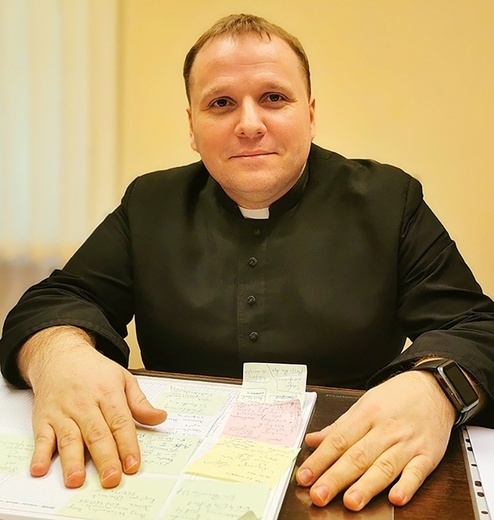 – Moją misją jest prowadzenie małżonków i ich dzieci do zbawienia – mówi o swojej posłudze ks. Przemysław Vogt.