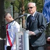 	Jan Brodziński znajduje się w coraz mniej licznym gronie świadków tamtych czasów, którzy także apelują o pokój.