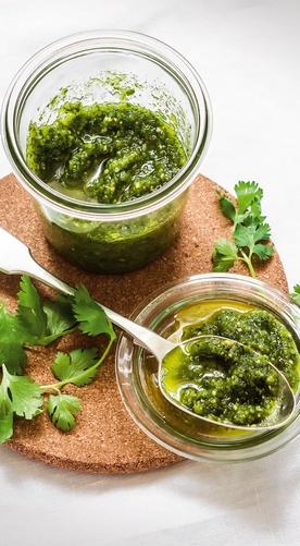 Przepis na pikantne pesto z rzeżuchy