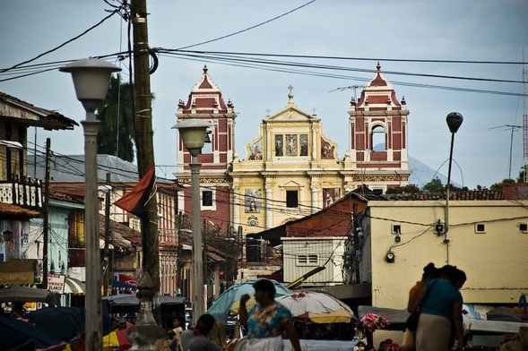 Nikaragua. Wszystkie procesje zakazane
