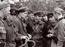 20 września 1939 r. Spotkanie żołnierzy Wehrmachtu i Armii Czerwonej w Brześciu nad Bugiem. Odbyła się tam wspólna defilada zwycięstwa obu zaprzyjaźnionych armii.
