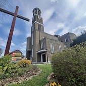 Kościół św. Józefa w Świętochłowicach-Zgodzie powstał w stylu modernistycznym.