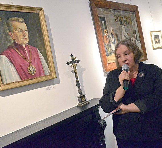 Agnieszka Zarychta-Wójcicka, kurator wystawy.