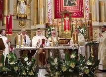 ▲	Mszy św. w intencji beatyfikacji przewodniczył ks. Zbigniew Jurasz.  