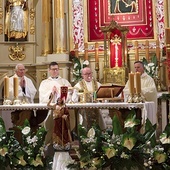 ▲	Mszy św. w intencji beatyfikacji przewodniczył ks. Zbigniew Jurasz.  