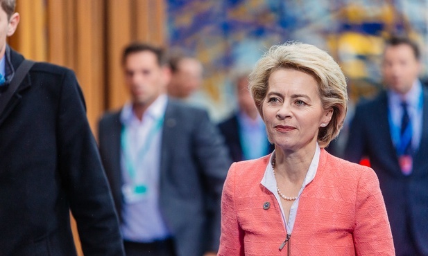 Von der Leyen spotka się we wtorek z Zełenskim w Kijowie