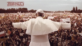 Film ukazuje kluczową rolę Jana Pawła II w uwolnieniu Europy Środkowej i Wschodniej spod reżimu komunistycznego.