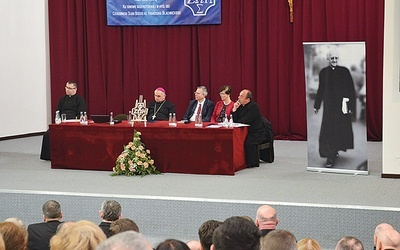 W łowickim seminarium odbyło się sympozjum poświęcone ks. Blachnickiemu. 