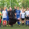 Turniej otworzył bp Marek Mendyk.