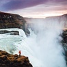 Gullfoss (isl. złoty wodospad) – słynny dwukaskadowy wodospad na rzece Hvítá.
Islandia