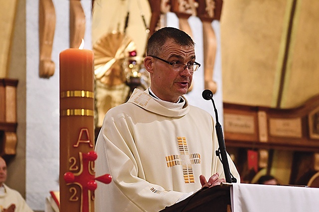 ▲	Odpowiedzialny za Diecezjalną Szkołę Posług Liturgicznych.