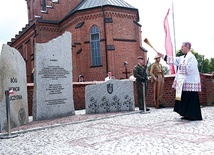 Czesław Bajor, syn sierżanta Jana Bajora. 