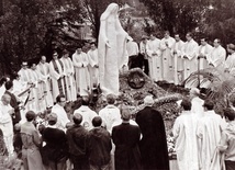 11 czerwca 1973 roku, Krościenko. Akt oddania Maryi ruchu oazowego.