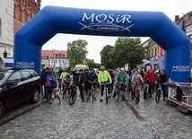 Wystartowano z Rynku Starego Miasta.