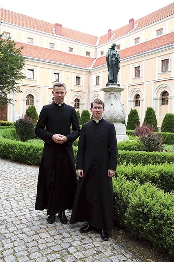 Tegoroczni kandydaci do święceń kapłańskich.