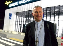 ◄	– Cieszy mnie to, że mogę się spotykać z Polonią,  – powiedział biskup  po powrocie do Radomia z Lourdes.