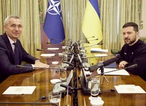 Jens Stoltenberg i Wołodymyr Zełenski,  Kijów, kwiecień 2023 r.