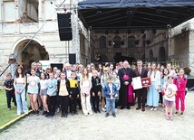 Przybyła także społeczność szkoły podstawowej w Potoczku.