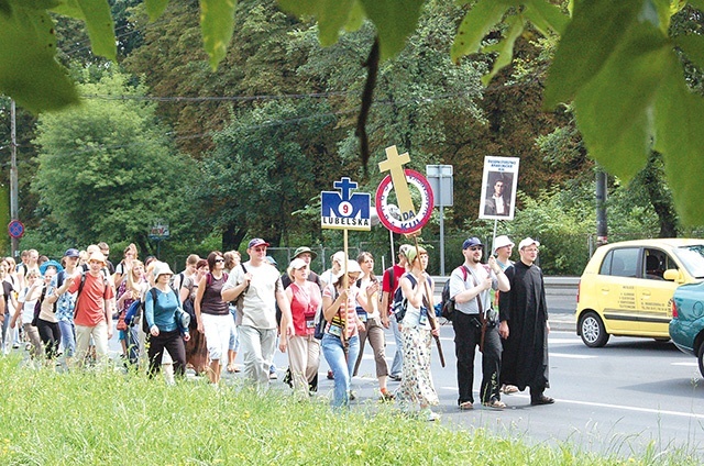 ▲	Już można zapisywać się na rekolekcje w drodze w parafiach i poprzez stronę pielgrzymkową.