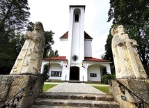 Świątynia parafialna.