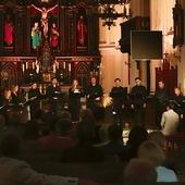 Słowiańskie utwory liturgiczne zespół Partes wykonywał w parafii św. Wawrzyńca.