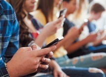 Jak social media zmieniają mózgi nastolatków