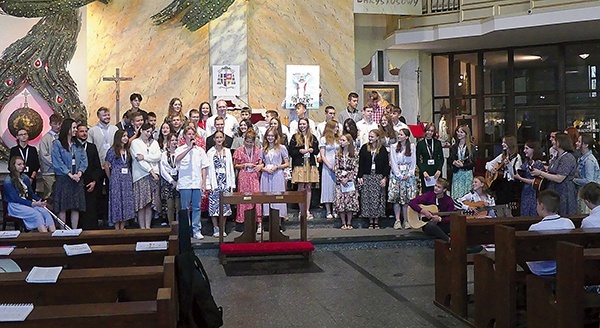 Wspólnota z Zarzecza na Dniu Wspólnoty w Bielsku-Białej.