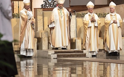 	Mszy Świętej w uroczystość św. Jacka przewodniczył bp Tadeusz Kusy, franciszkanin posługujący w Republice Środkowoafrykańskiej.