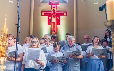 	Wydarzenie zakończyło się koncertem uwielbienia w kościele Bożego Ciała.