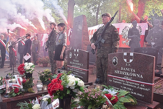 ▲	Obchody co roku gromadzą setki uczestników.