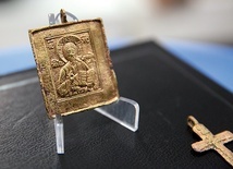 ▼	Odkrycie z podkołobrzeskich Obrotów.