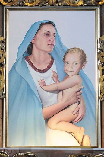 Obraz Matki Bożej z Dzieciątkiem autorstwa Beaty Stankiewicz.