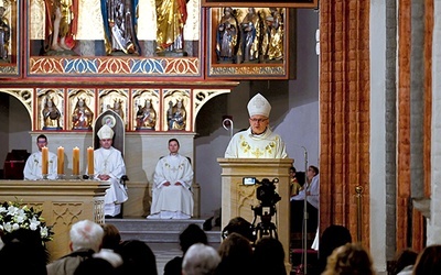 Koszalińska katedra została wybudowana w pierwszej połowie XIV wieku.