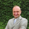 Ks. prof. Mariusz Rosik Wykładowca Papieskiego Wydziału Teologicznego i Uniwersytetu Wrocławskiego. Zajmuje się teologią Nowego Testamentu, egzegezą Ewangelii synoptycznych oraz starożytną historią Żydów.