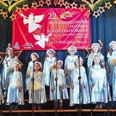 	Chórek „Róże św. Elżbiety” z przedszkola sióstr elżbietanek w Rudzie Śląskiej-Orzegowie zajął w 2016 r. trzecie miejsce w kategorii „Dziecięce Zespoły Wokalne”.