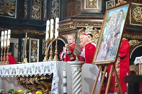 Peregrynacja relikwii zakończyła się w katedrze świdnickiej.