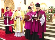 Medale, które przyznała Kapituła Ostrobramska, wręczał biskup radomski.