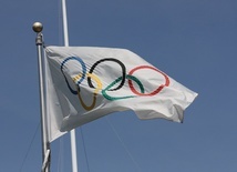 MKOl: Rosjanie i Białorusini mogą wystartować na igrzyskach w Paryżu jako sportowcy neutralni