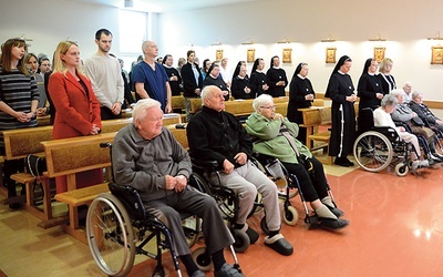 	Dziękczynna Msza św. w kaplicy pw. Miłosierdzia Bożego.