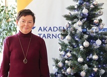 Dumna z postawy żaków jest rektor dr hab. Małgorzata Kołpa.