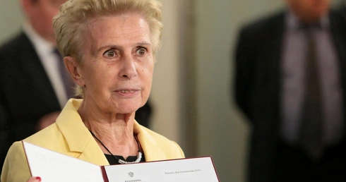 Politycy żegnają zmarłą w poniedziałek Iwonę Śledzińską-Katarasińską