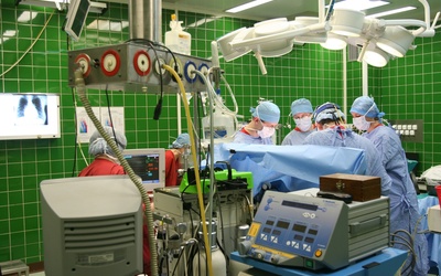 Sto transplantacji serc i płuc przeprowadzono w 2023 r. w Śląskim Centrum Chorób Serca w Zabrzu