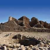 Najstarsze ślady obecności człowieka w Kanionie Chaco sięgają 7 tysięcy lat. 