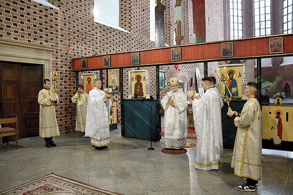 Bp Juszczak przewodniczył liturgii w katedralnej cerkwi we Wrocławiu.