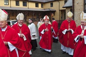 Mszę św. koncelebrowali arcybiskupi i biskupi z całej Polski z przewodniczącym KEP abp. Stanisławem Gądeckim.