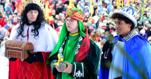 Olsztyn. Orszak Trzech Króli