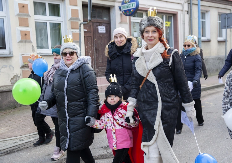 Orszak i jasełka na ulicy 