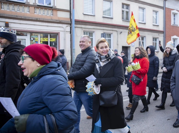 Orszak i jasełka na ulicy 